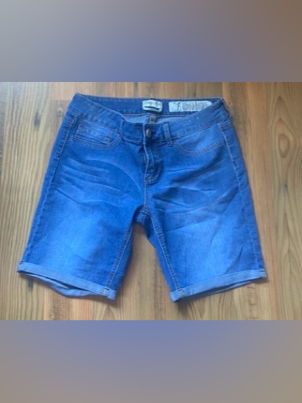 Indigo Rein Mid Blue Denim Roll-Cuff Women's Shorts